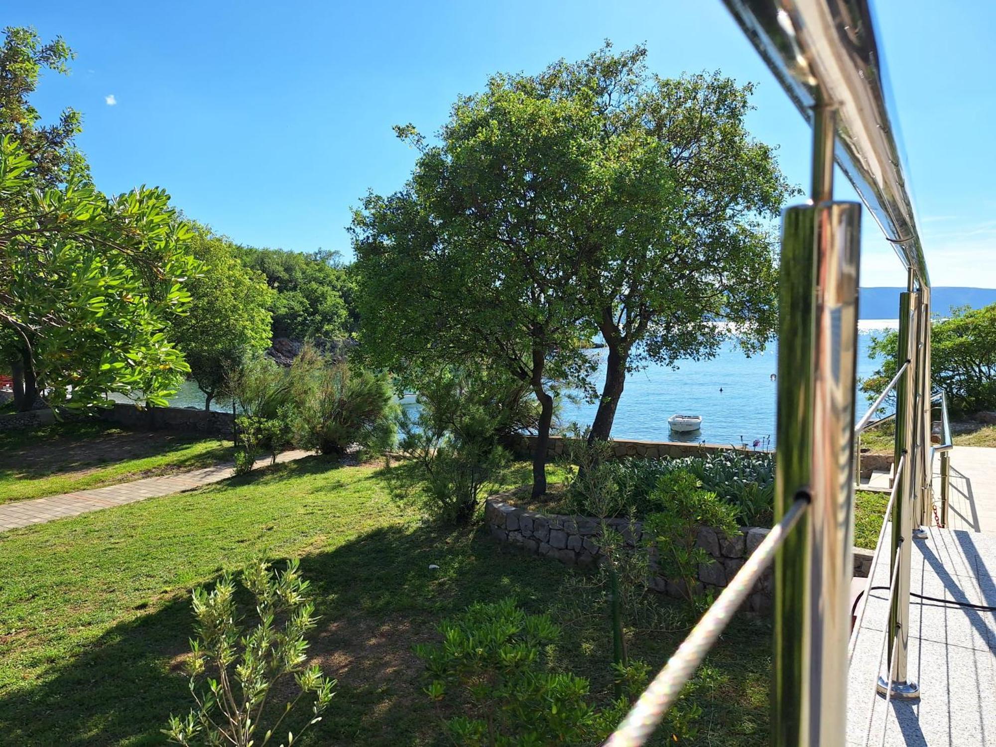 Boora Glamp Experience & Heated Infinity Pool Senj (Lika-Senj) Exterior foto